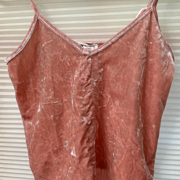 Hippie Rose Pink Velvet Tank Top Size Small - Picture 2 of 4